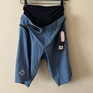 Fox Flexair lite short women’s mountain biking NWT - size medium